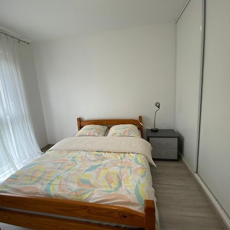 Duplex Neuf 90 M2 - 3 Chambres, Avec Jardin A Sartrouville Exteriér fotografie