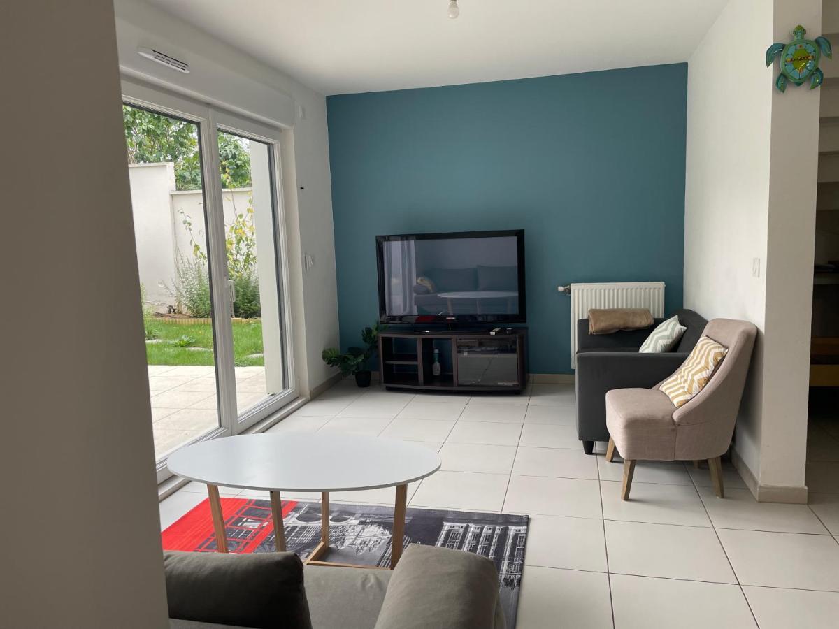 Duplex Neuf 90 M2 - 3 Chambres, Avec Jardin A Sartrouville Exteriér fotografie