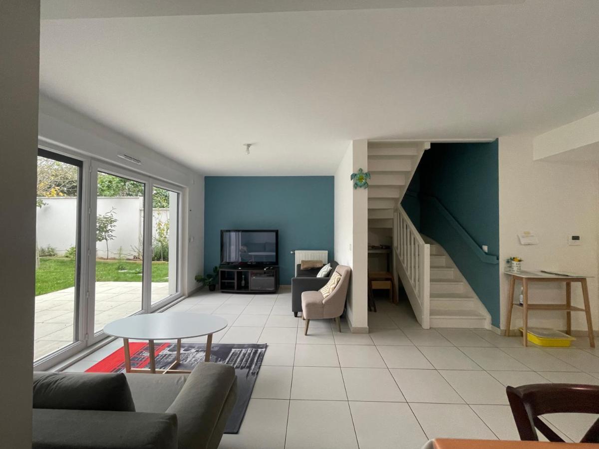 Duplex Neuf 90 M2 - 3 Chambres, Avec Jardin A Sartrouville Exteriér fotografie
